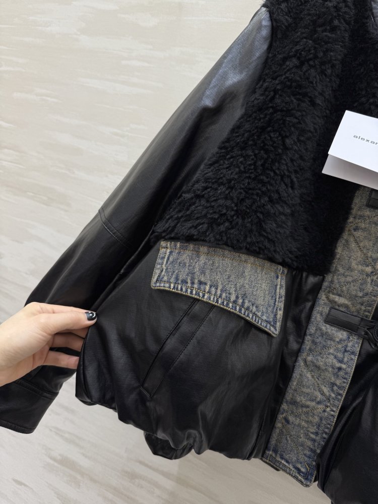 Jacket on feathers women's фото 6