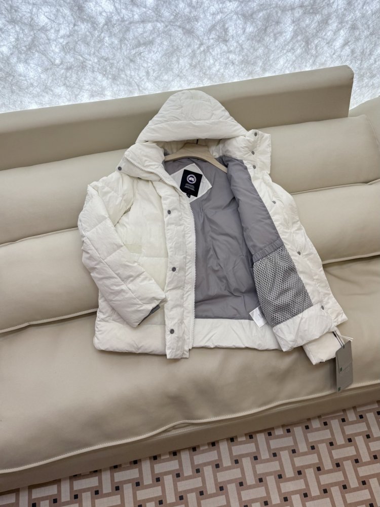 Куртка пуховик Canada Goose з довгими рукавами фото 4