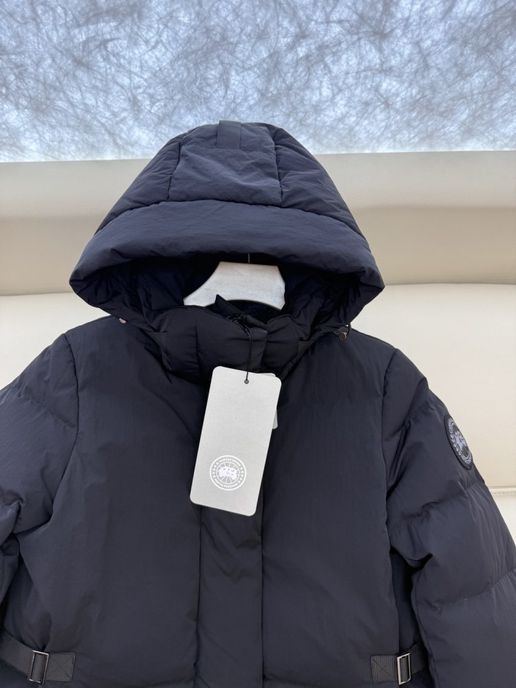 Jacket Down jacket Canada Goose from long sleeves фото 7