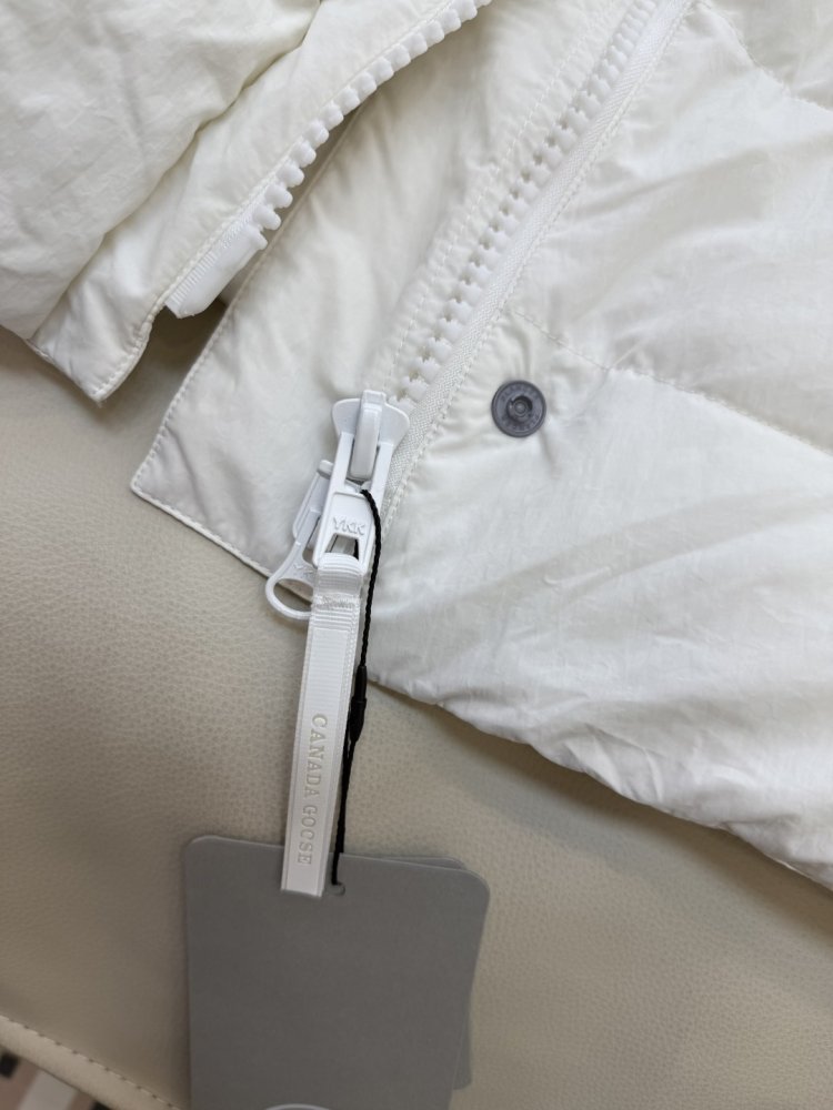 Куртка пуховик Canada Goose з довгими рукавами фото 8