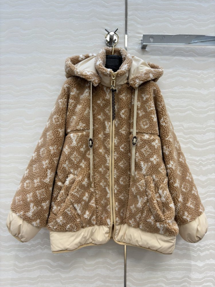 Куртка пуховик меховая женская