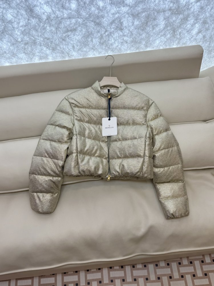 Куртка пуховик с длинными рукавами фото 3