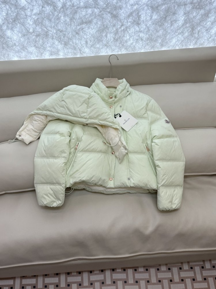 Куртка пуховик с длинными рукавами фото 4