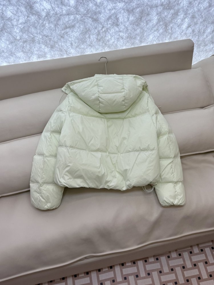 Куртка пуховик с длинными рукавами фото 5