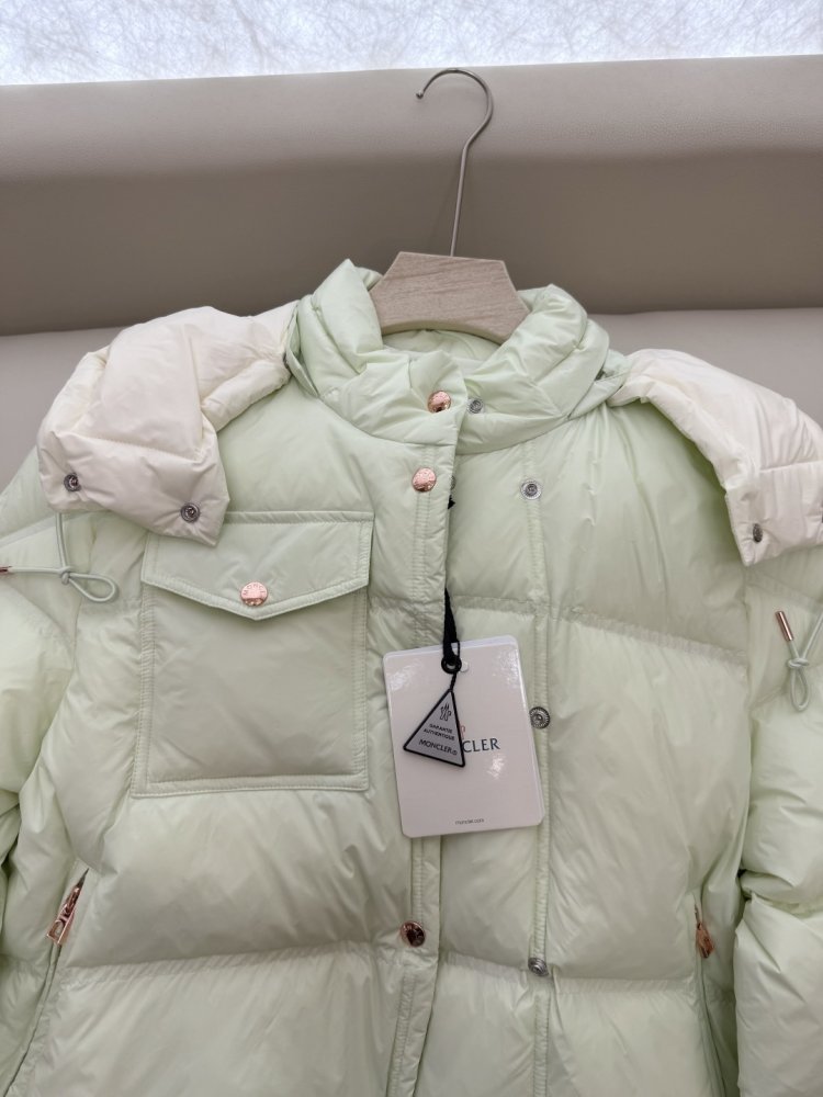 Куртка пуховик с длинными рукавами фото 6