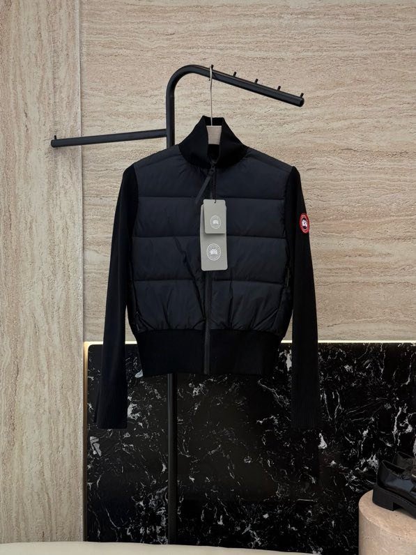 Куртка пуховик з кашемировыми рукавами