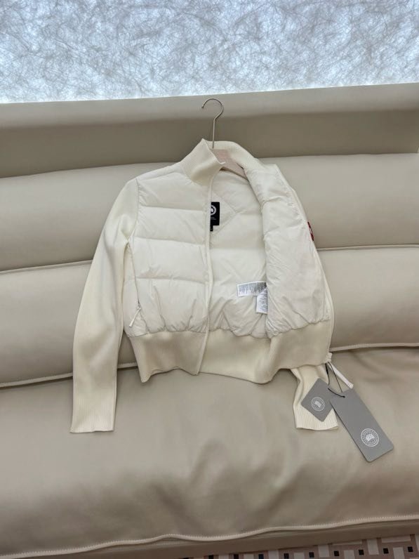 Куртка пуховик с кашемировыми рукавами фото 2