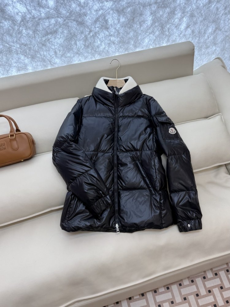 Куртка пуховик с воротником-стойкой фото 3