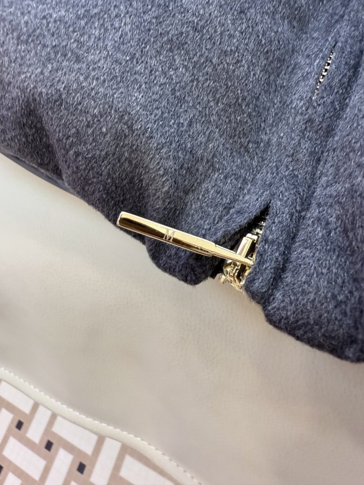 Куртка пуховик средней длины фото 8