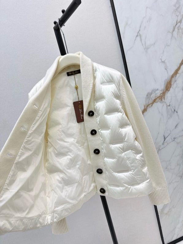 Куртка пуховик женская с кашемировыми рукавами фото 2