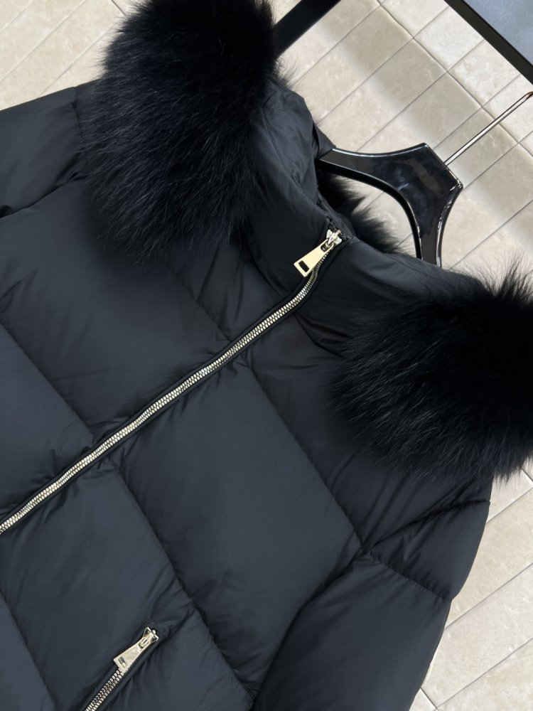 Куртка пуховик женская с меховым капюшоном фото 2