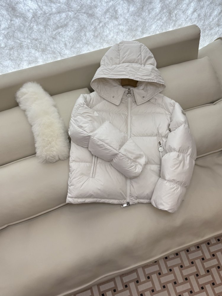 Куртка пуховик женская с меховым воротником фото 4