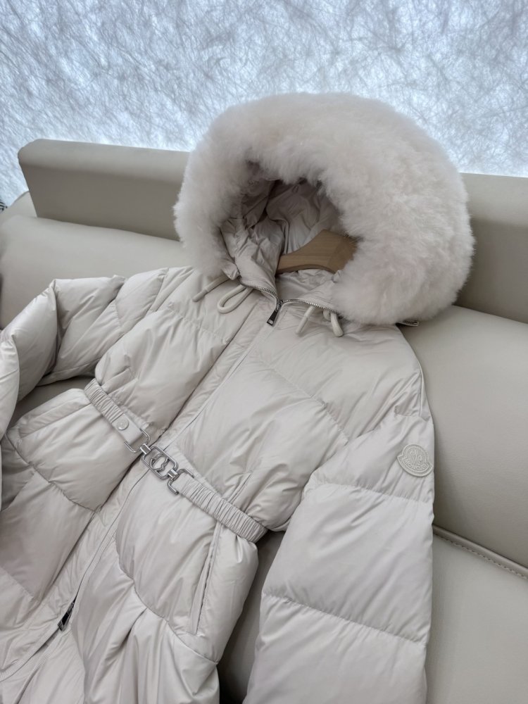 Куртка пуховик женская с меховым воротником фото 6