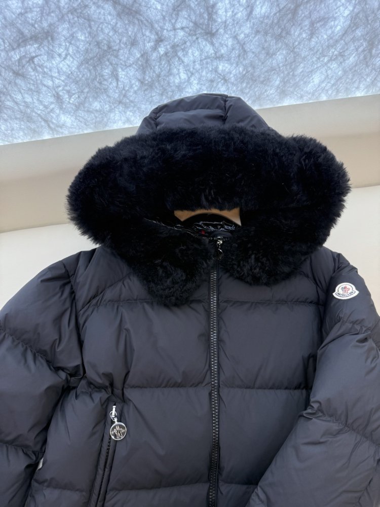 Куртка пуховик женская с меховым воротником фото 6
