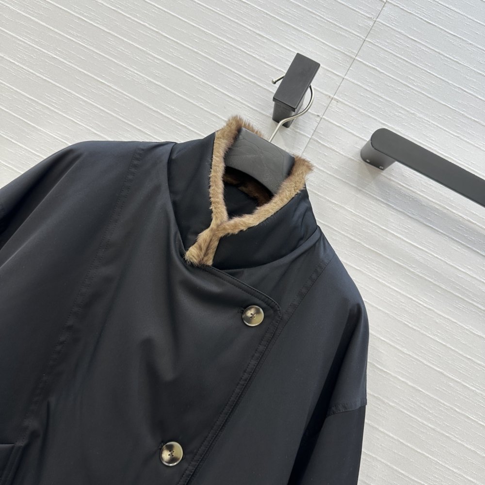 Куртка пуховик жіноча з коміром з лисячого хутра фото 3