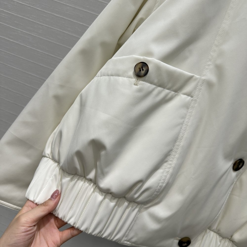 Куртка пуховик жіноча з коміром з лисячого хутра фото 5