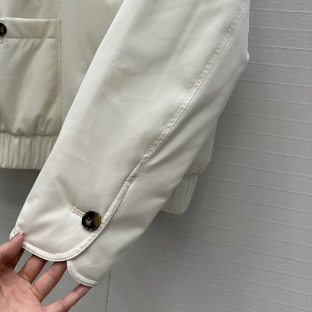 Куртка пуховик жіноча з коміром з лисячого хутра фото 8