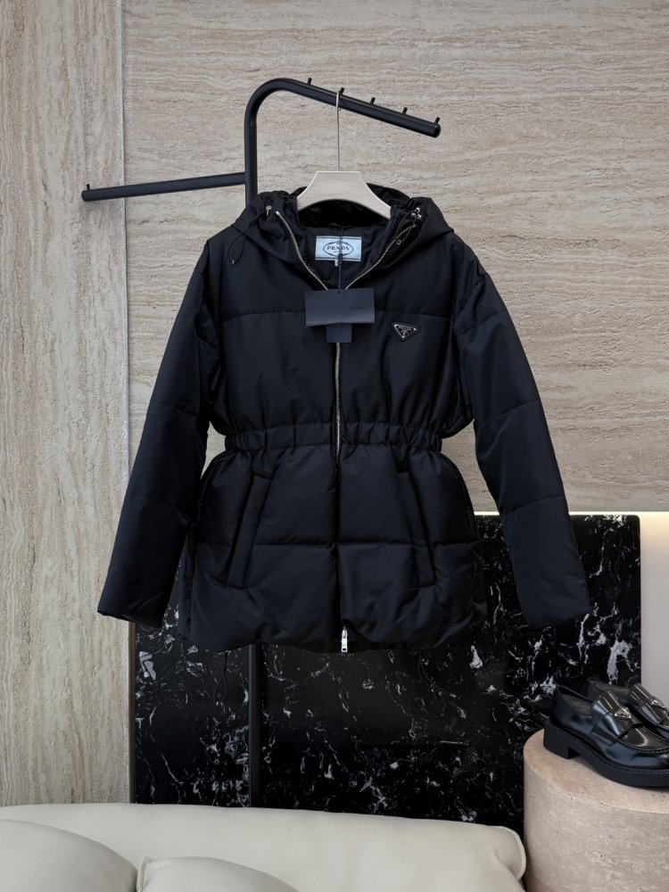 Куртка пуховик женская