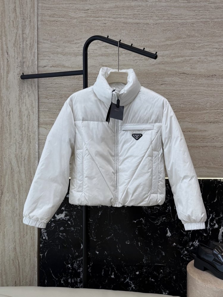 Куртка пуховик женская