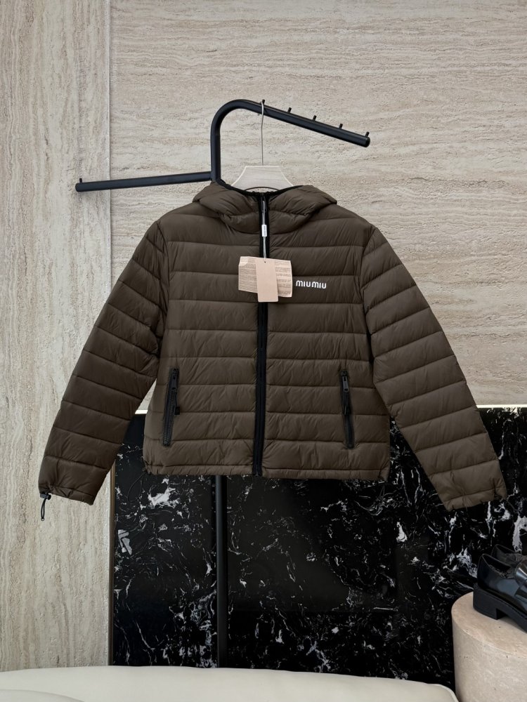 Куртка пуховик женская