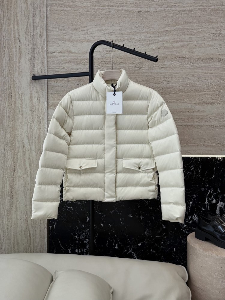 Куртка пуховик женская