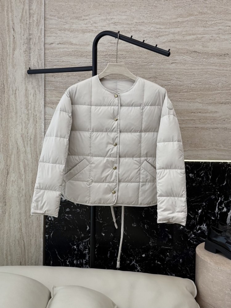 Куртка пуховик женская