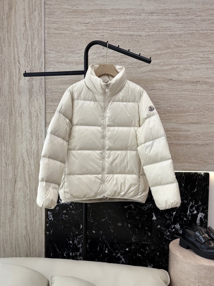 Куртка пуховик женская