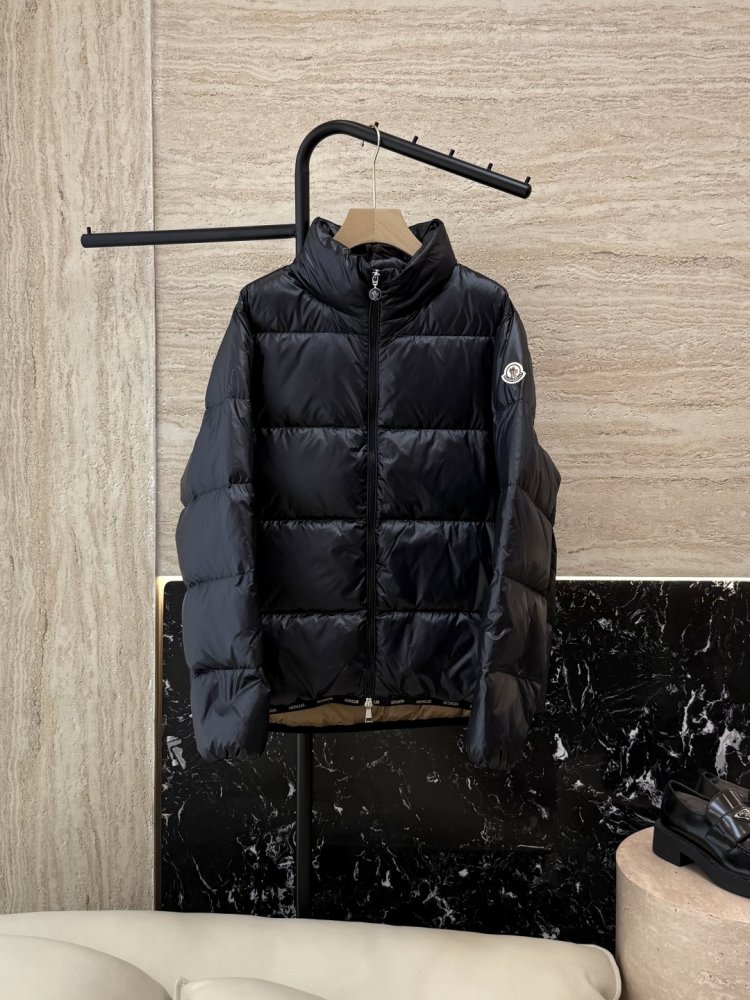 Куртка пуховик женская