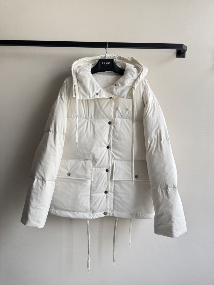 Куртка пуховик женская