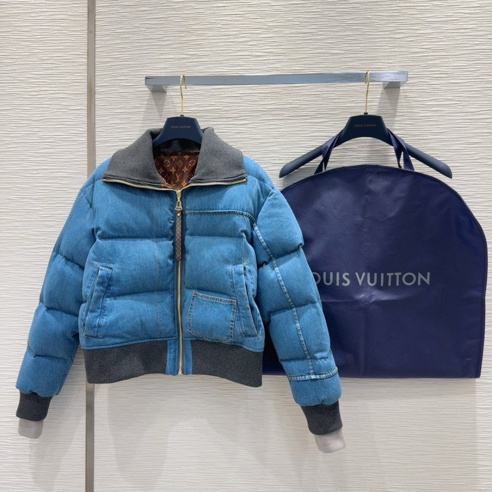 Куртка пуховик женская