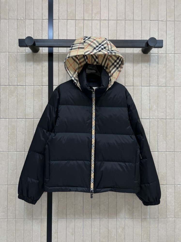 Куртка пуховик женская