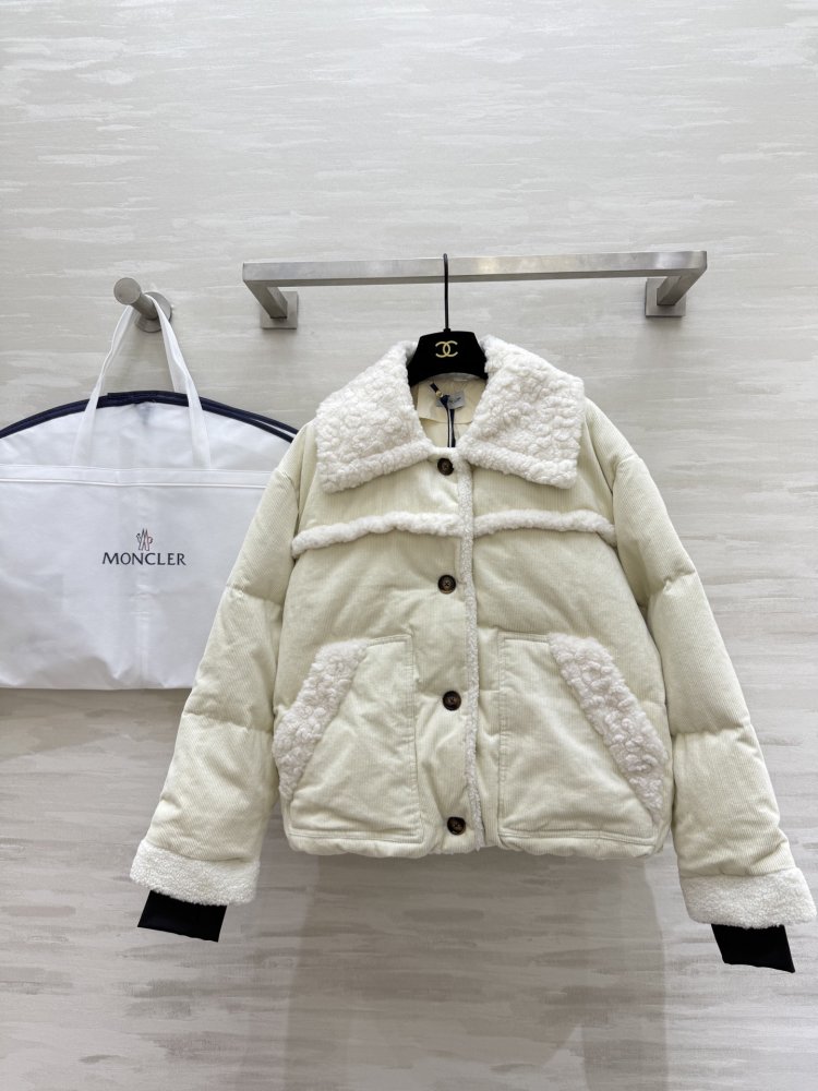 Куртка пуховик женская