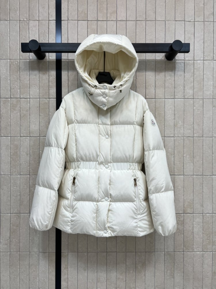 Куртка пуховик женская