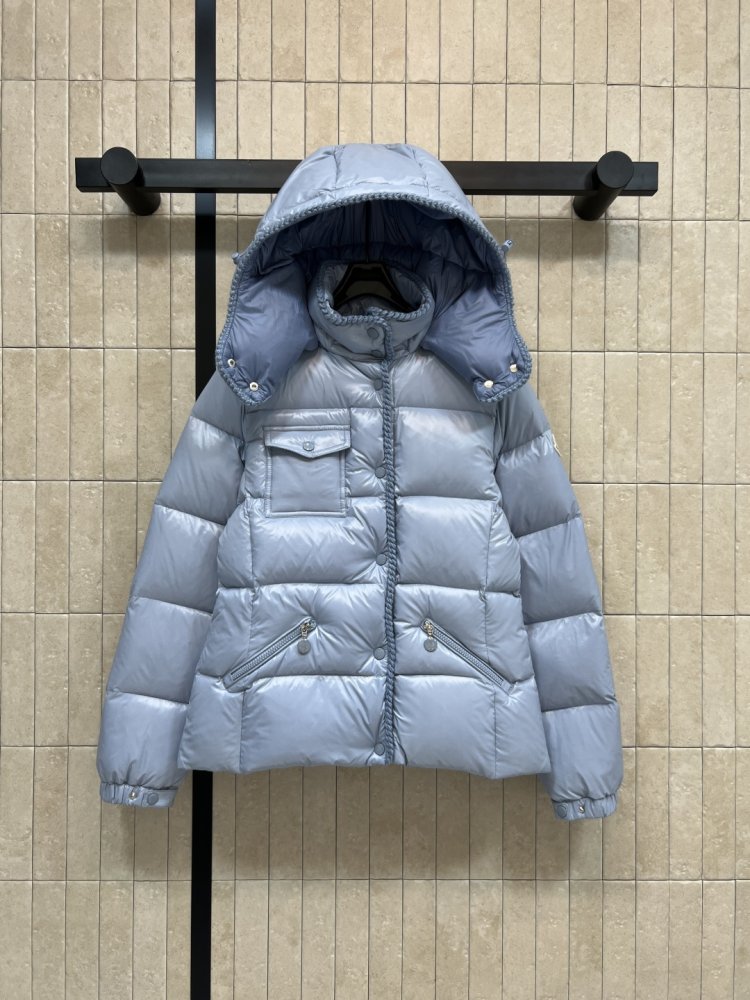 Куртка пуховик женская