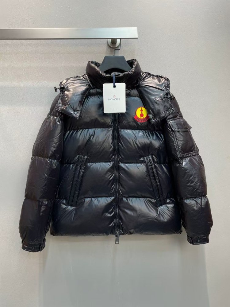 Куртка пуховик женская