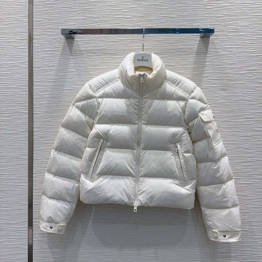 Куртка пуховик женская