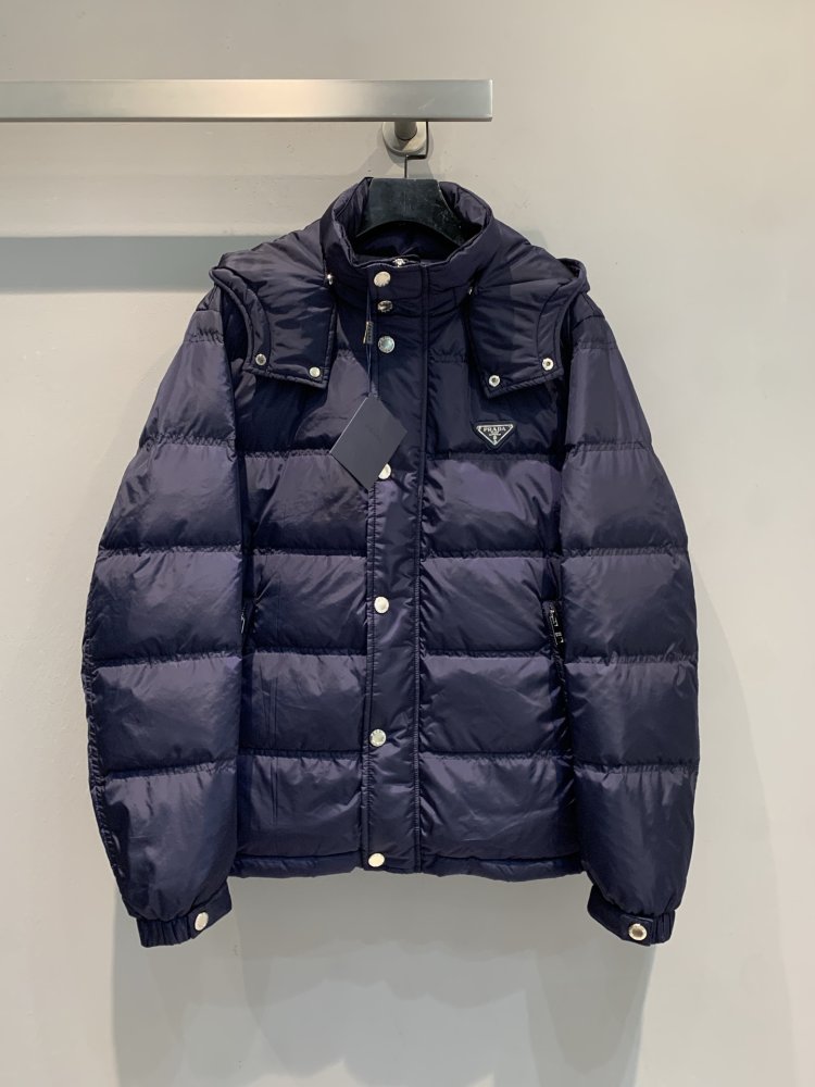 Куртка пуховик жіноча