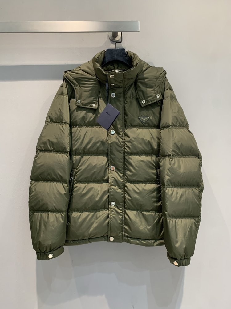 Куртка пуховик женская