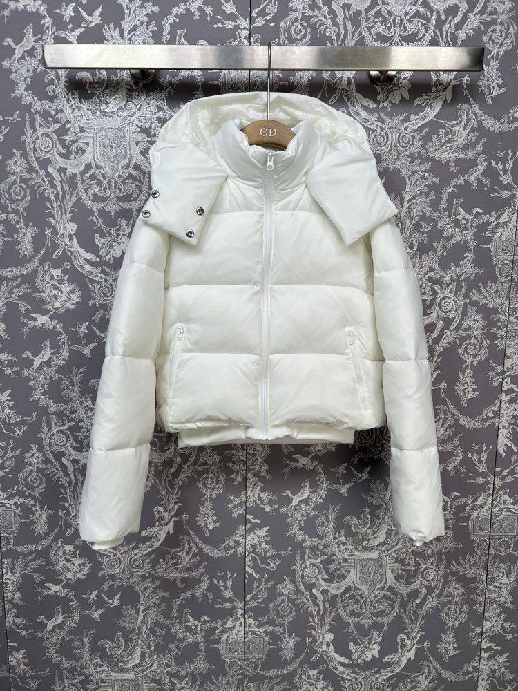 Куртка пуховик жіноча