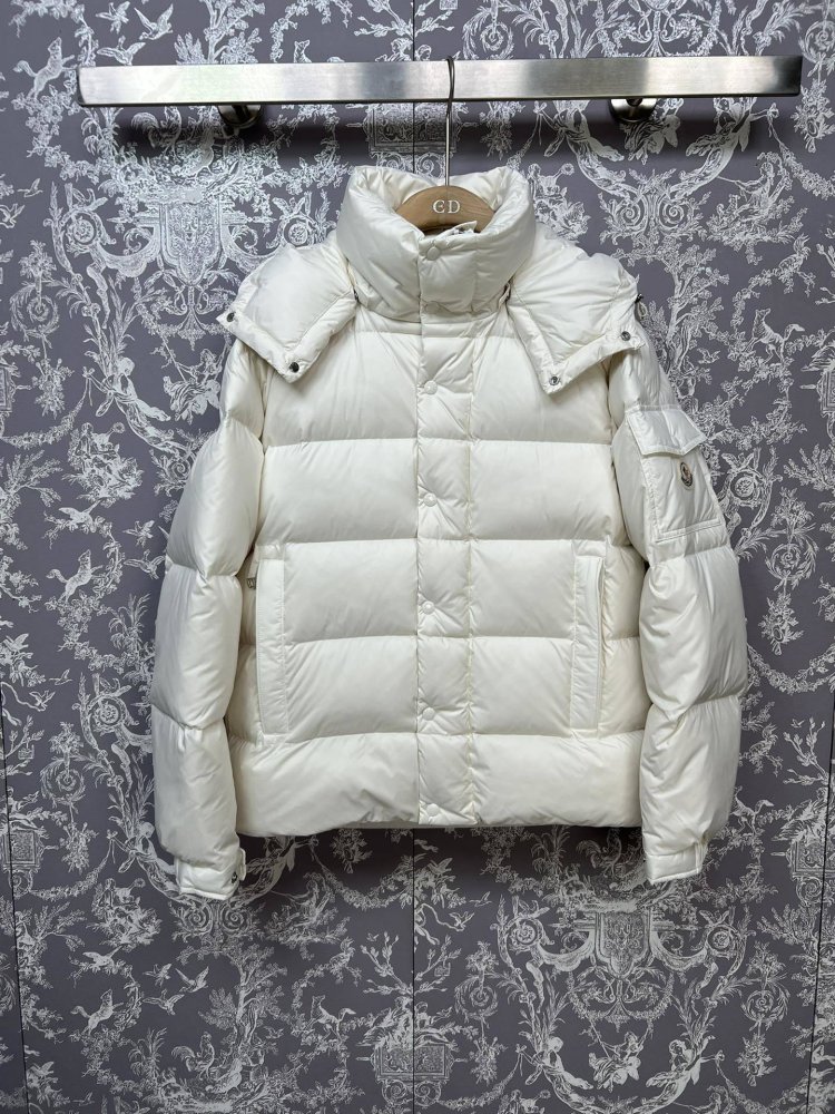 Куртка пуховик женская