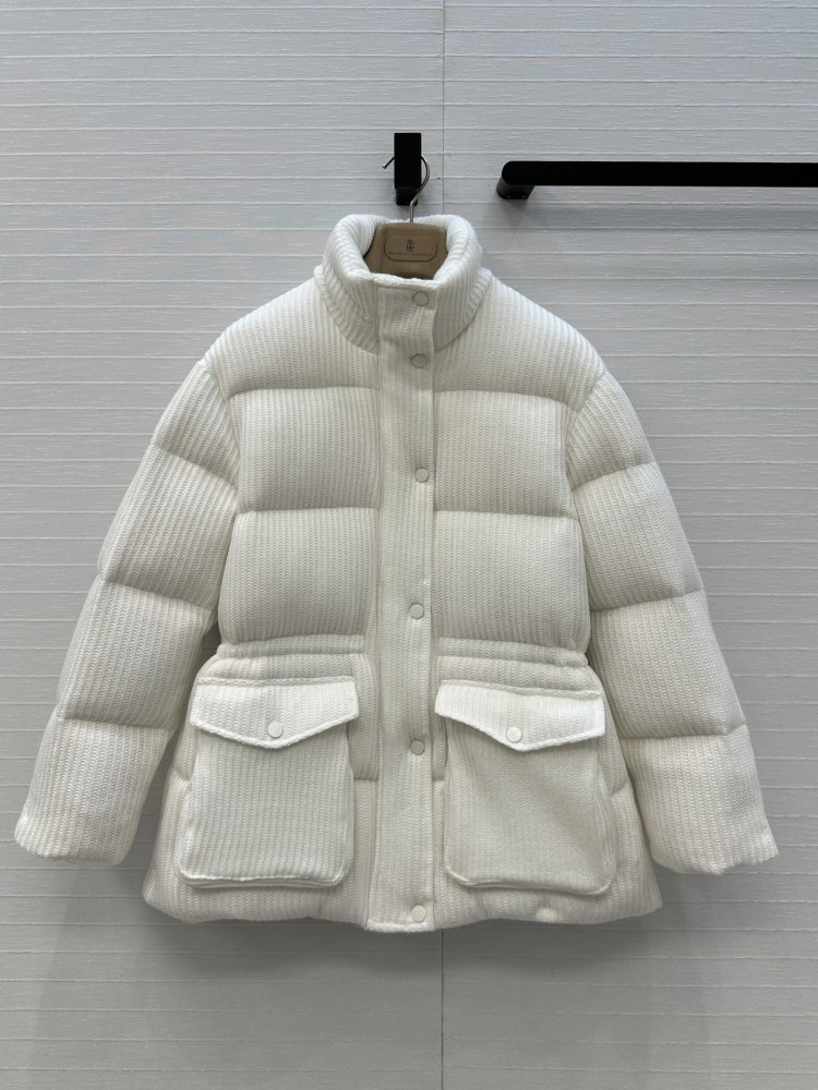 Куртка пуховик женская