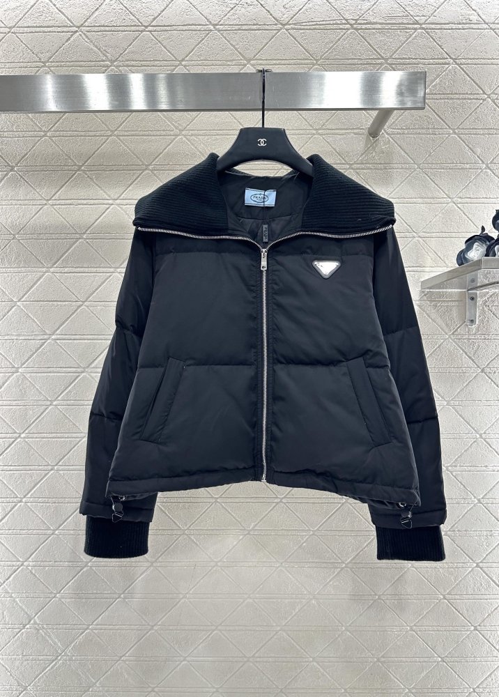 Куртка пуховик женская