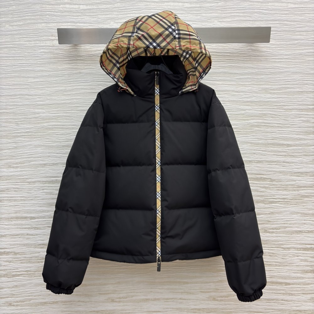 Куртка пуховик женская