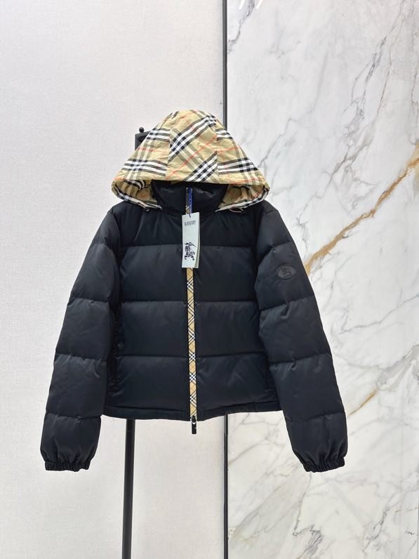 Куртка пуховик женская