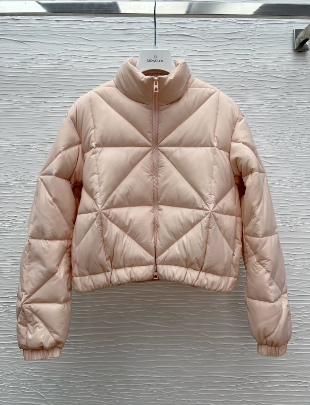 Куртка пуховик женская