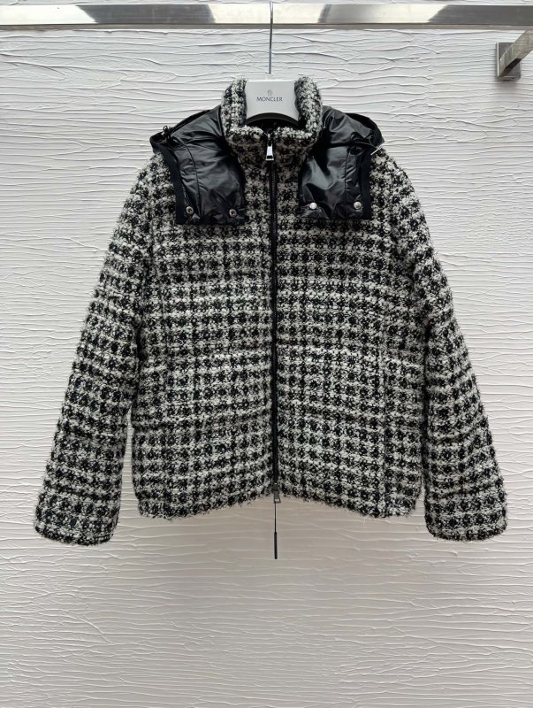 Куртка пуховик женская