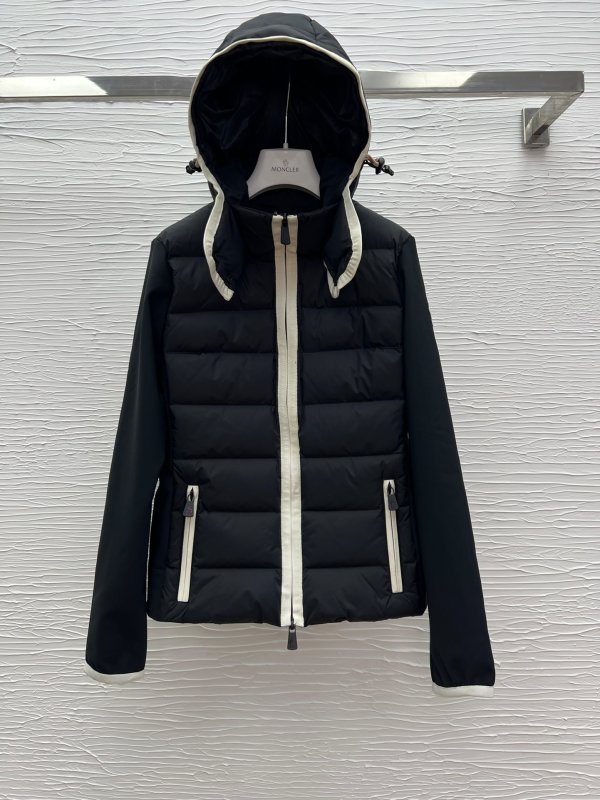 Куртка пуховик женская