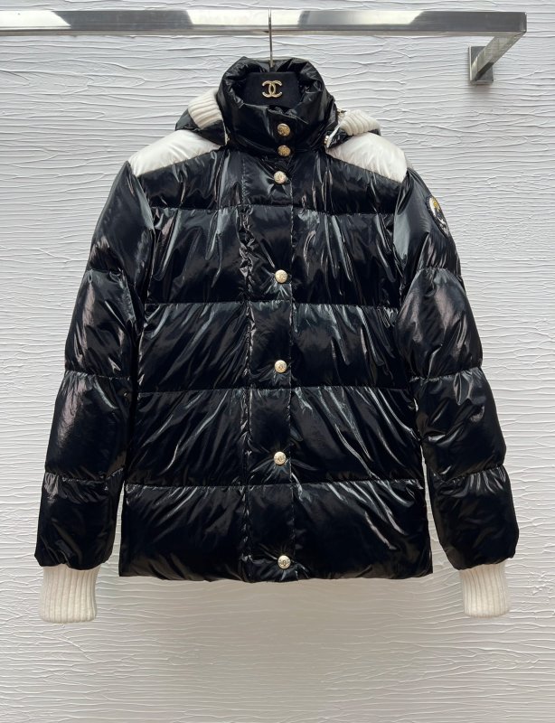 Куртка пуховик женская