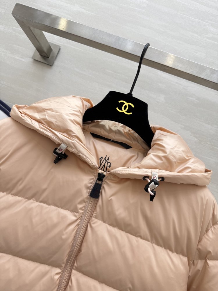 Куртка пуховик жіноча фото 2