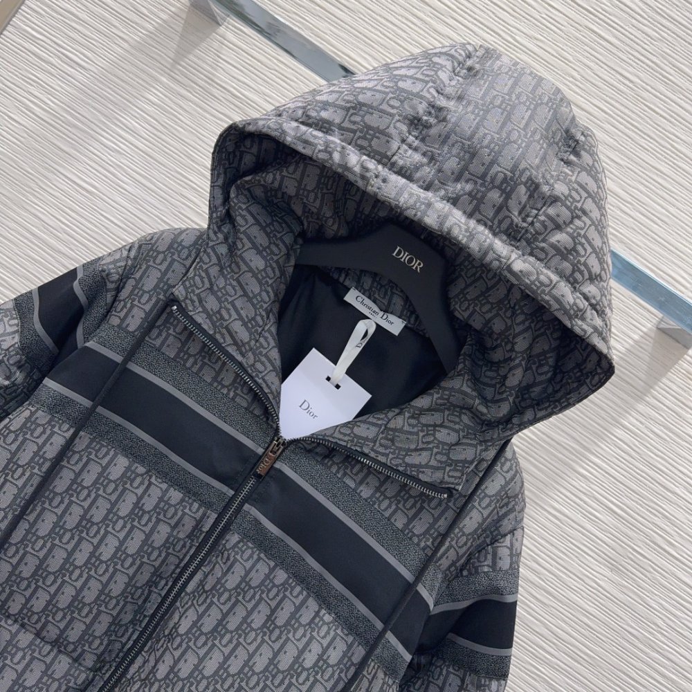 Куртка пуховик жіноча фото 2